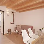 Bougainville * San Felice del Benaco