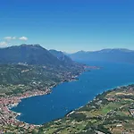 Bougainville * San Felice del Benaco